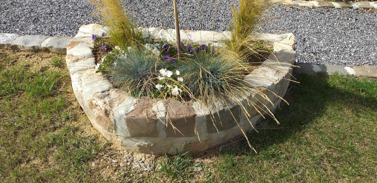 Lez-Fontaine Le Rucher מראה חיצוני תמונה